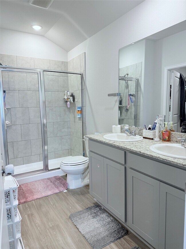 Photo - 811 Brookside Dr