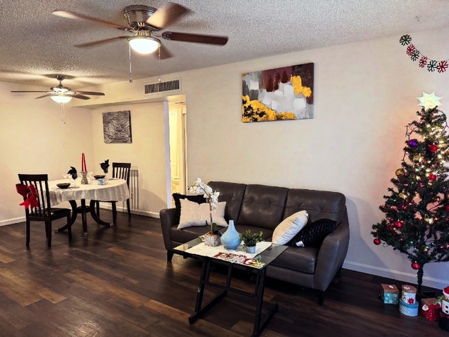 Photo - 4444 N 7th Ave Unidad 510