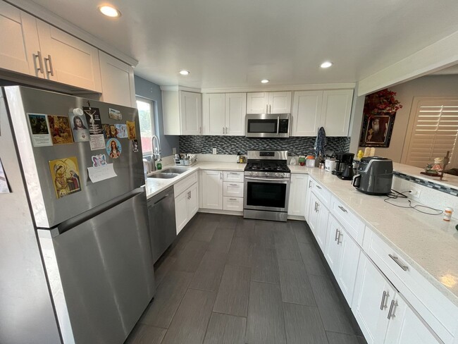 Photo - Charming 3-Bedroom Home in the Heart of Santee – Prime Location Near Parks and Schools! *$500.00 ...