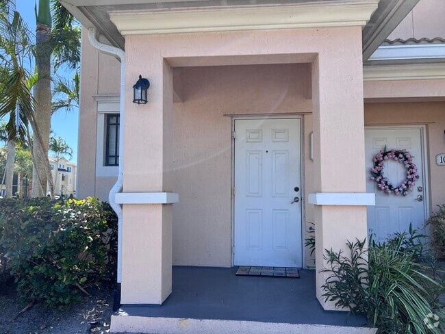 Building Photo - 2808 Amalei Dr Unit 101 Rental