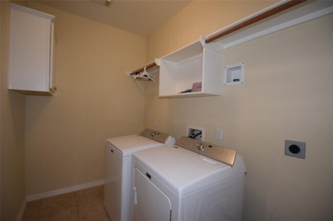 Photo - 5011 Quiet Falls Ct