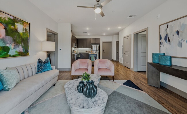 Photo - Broadvue Apartments