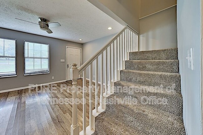 Photo - 613 Eastboro Dr