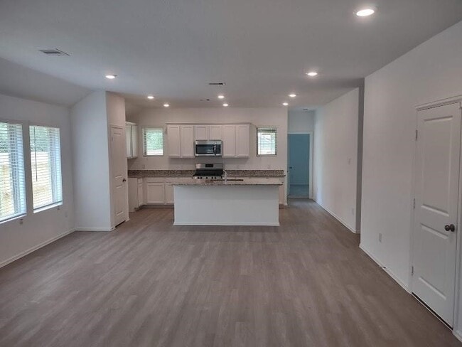 Photo - 1420 Cantabria Ct