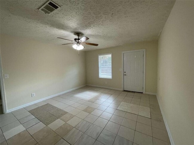 Photo - 100 Plum Orchard Rd