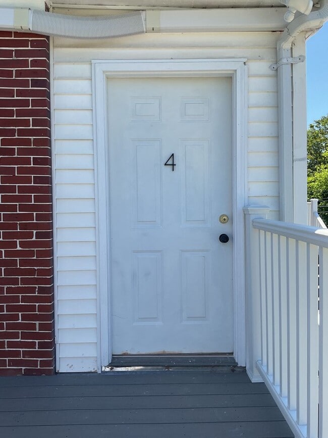 Building Photo - 53 E Canal Rd Unit 53 E CANAL RD- #4