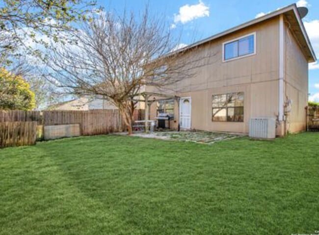 Photo - 6811 Cape Meadow Dr