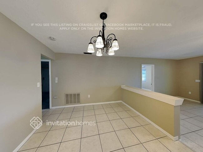 Photo - 221 Morgan Ct