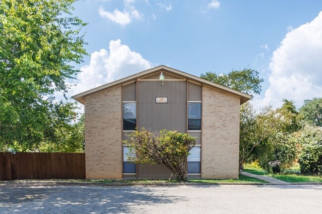 Photo - 229 Craddock Ave Unit 229 Craddock C