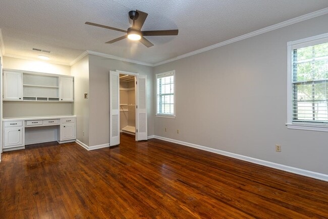 Photo - 1539 Brookside Dr