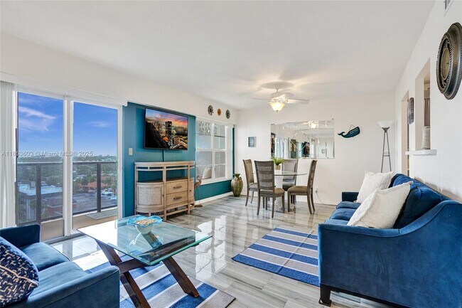 Building Photo - 5100 Dupont Blvd Unit 10K Rental