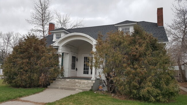 Building Photo - Bozeman Unit 2