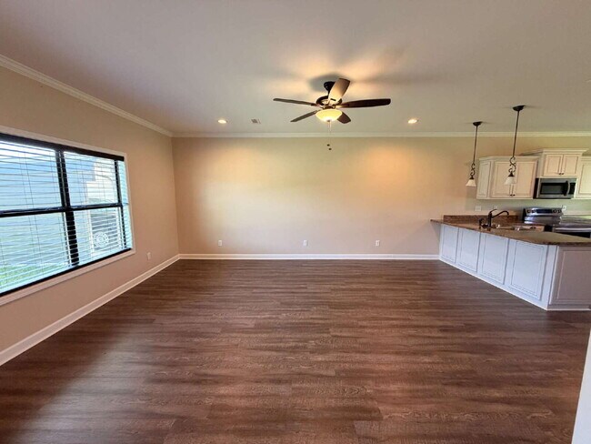 49 Gardenia St