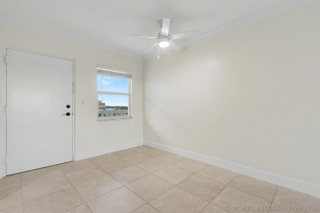 Photo - 2555 NE 11th St Unit 906