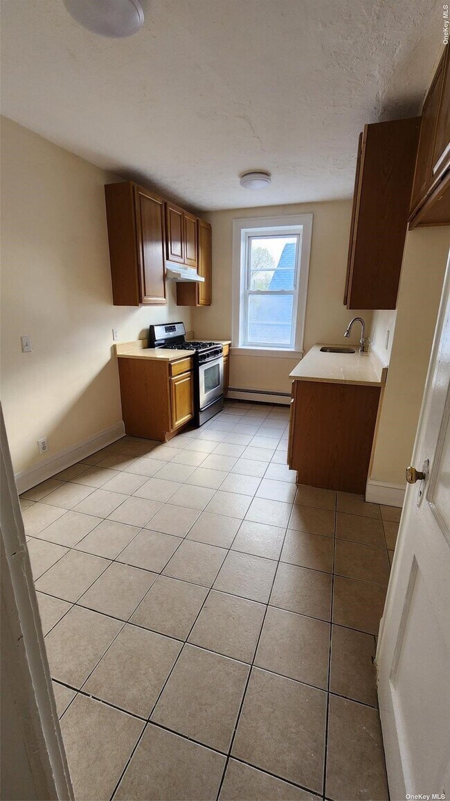 Photo - 199 S Franklin St