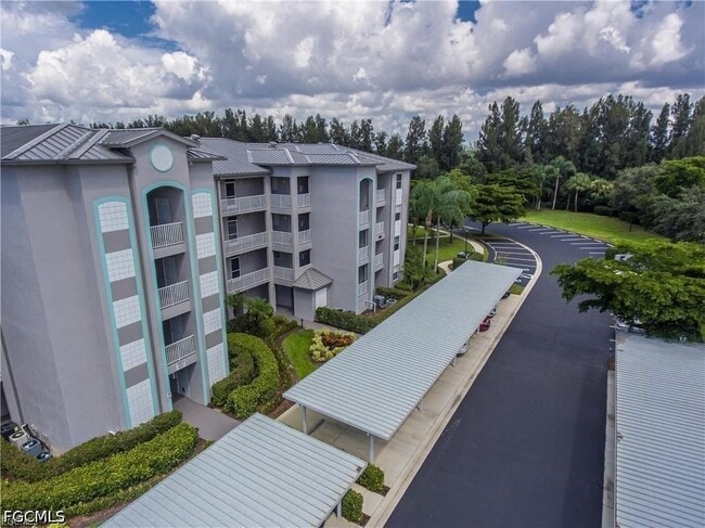 Building Photo - 16635 Lake Cir Dr Unit 612