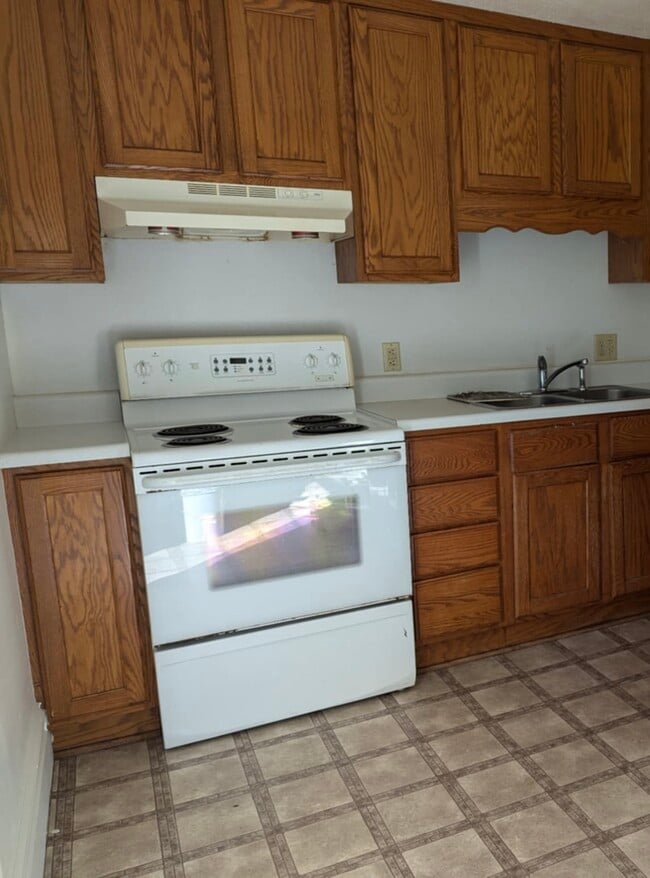 Photo - 709 E 2nd St Unit 2