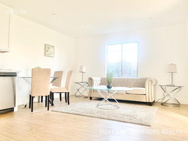 Photo - 1936 New England St