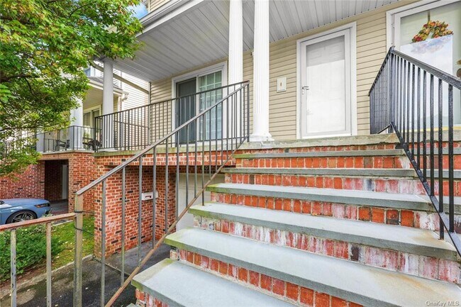 Photo - 150 Woodruff Ave