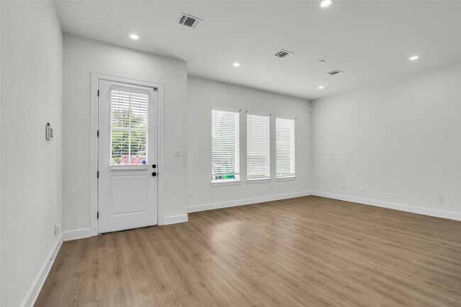 Photo - 3829 Goodhope St Unit A