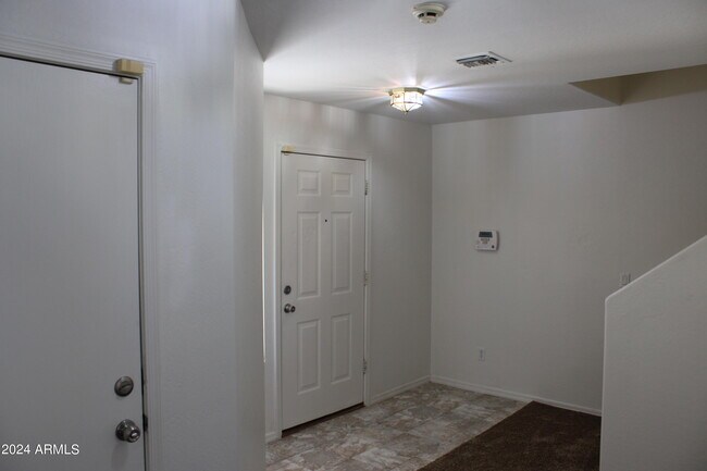 Photo - 2568 W Tanner Ranch Rd