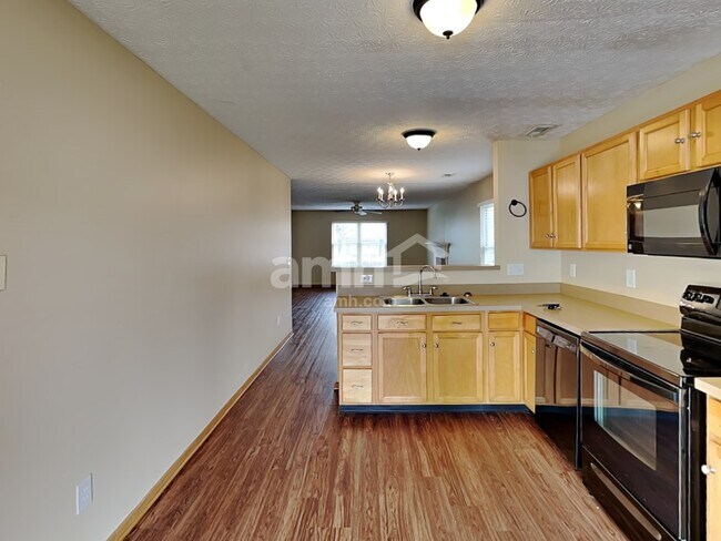 Photo - 6019 Haydens Crossing Blvd