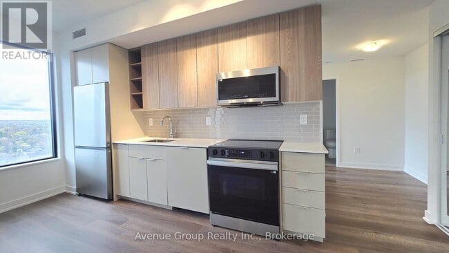 Photo - 2075 Lakeshore Rd. Unit 1502