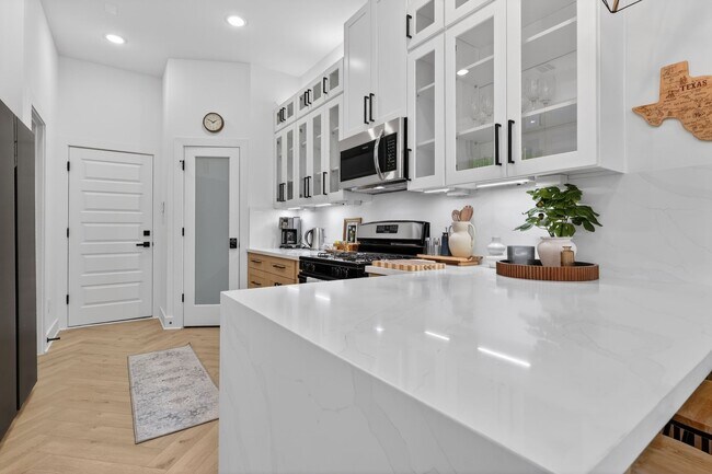 Photo - 4609 Bricker St Unidad A