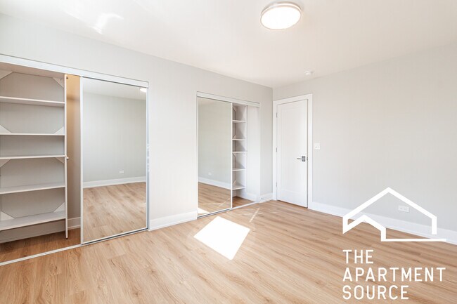 Photo - 540 W Aldine Ave