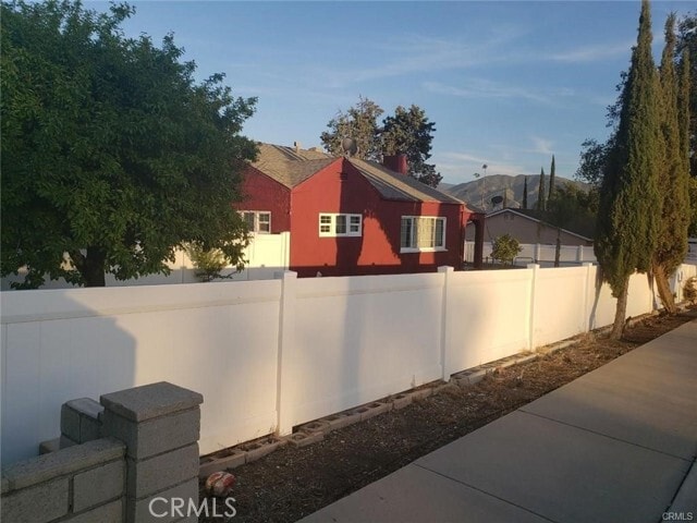 Photo - 1450 N Hargrave St