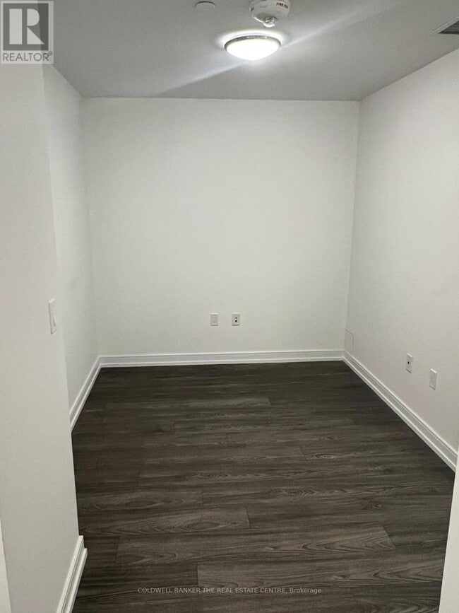 Photo - 225 Village Green Square Unit 2106