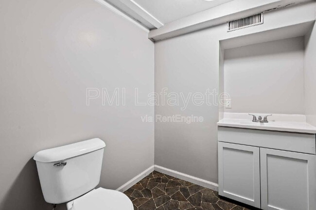 Photo - 618 S 18th St