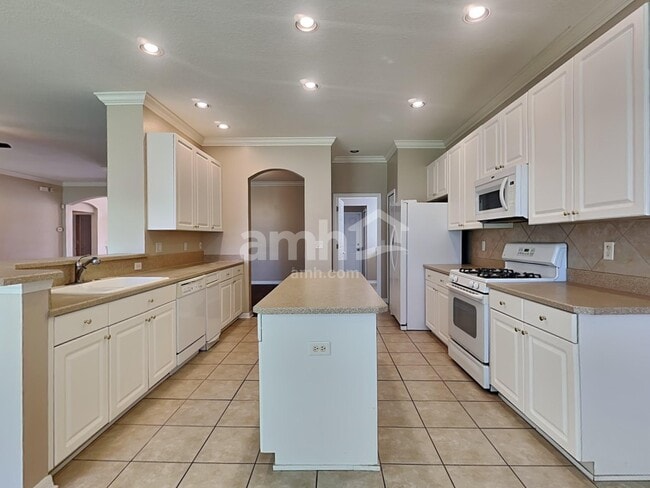 Photo - 10444 Canary Isle Dr