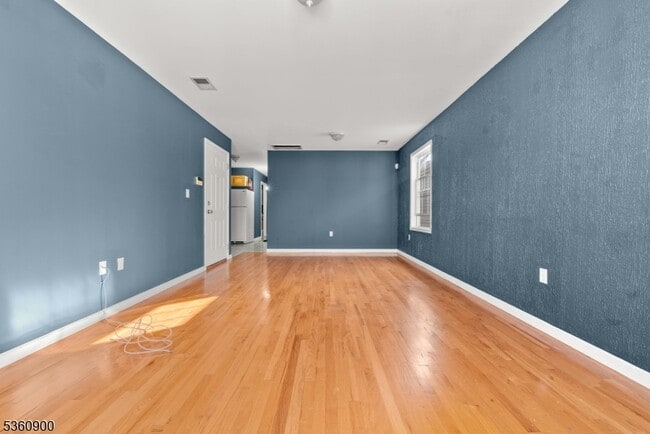 Photo - 427 Fulton St Unit 2
