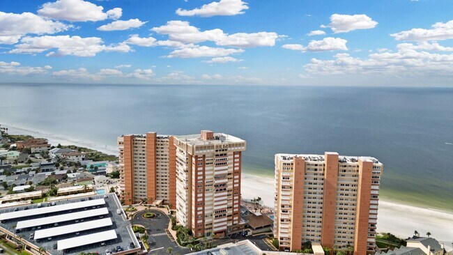 17920 Gulf Blvd Unit 205