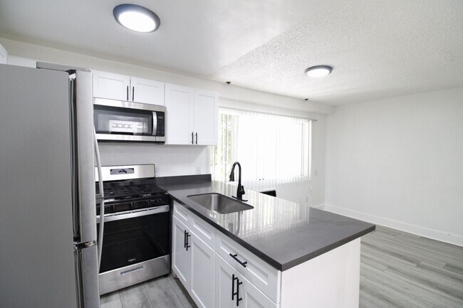 Photo - Electro Apartments - WSP 833 Berendo LLC