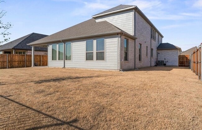 Photo - 3907 Turpin Dr