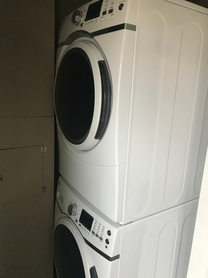 Photo - 3203 Lakeway Drive