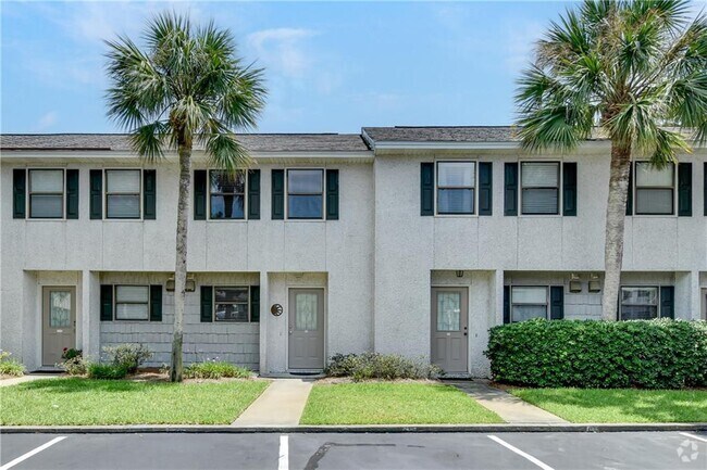 Building Photo - 104 Courtyard Villas Ln Unit C4 Rental