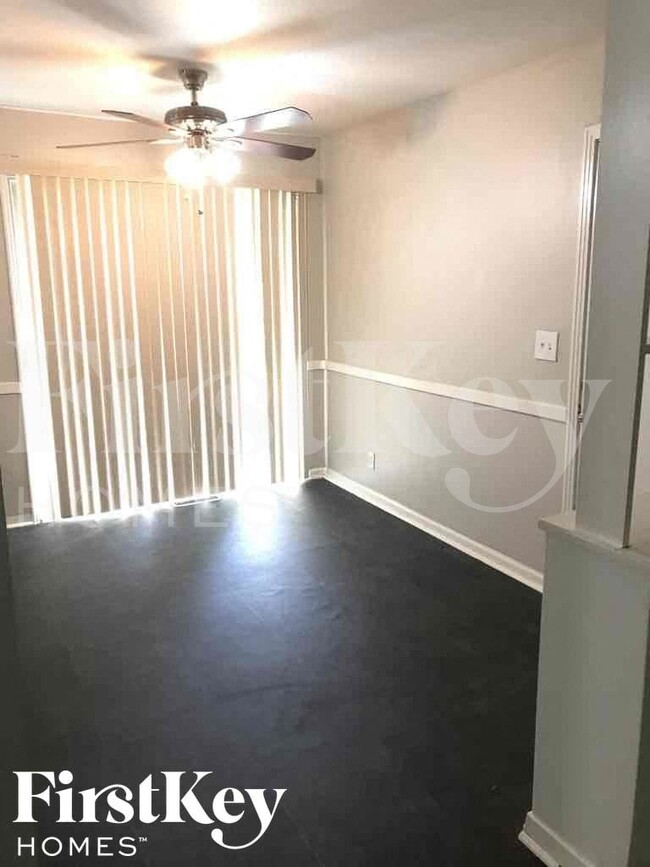 Photo - 5436 Woodson Rd