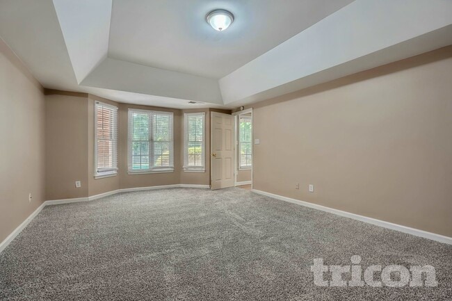 140 Gray Fox Point