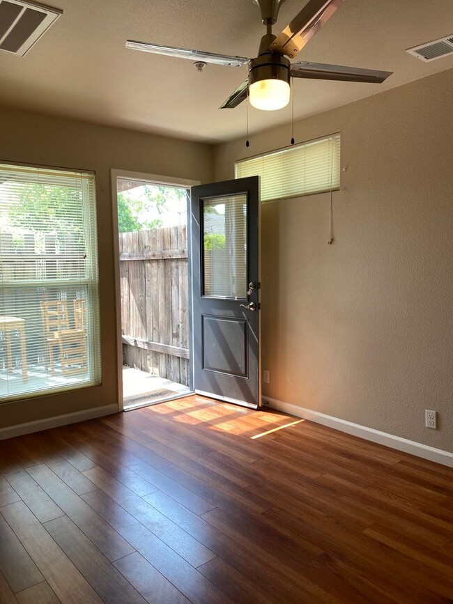 Photo - 1 Bedroom HOME  in Downtown Davis