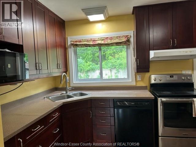 Photo - 3505 Askin Ave