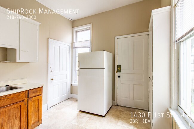 Photo - 1430 E 1st St Unit #3