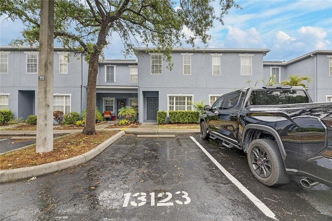 Building Photo - 13123 Kings Crossing Dr