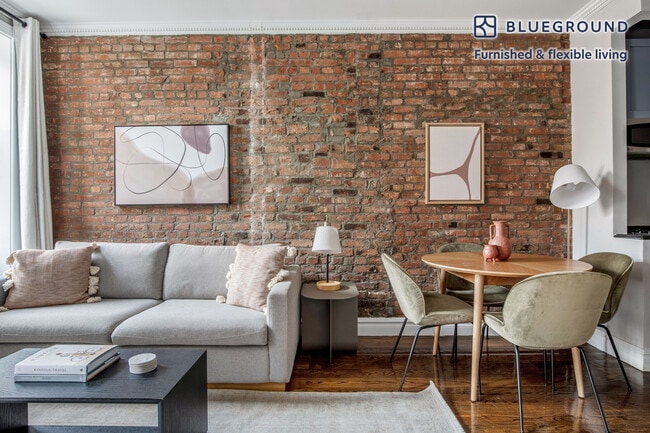 Photo - 202 E 13th St Unidad FL4-ID1221