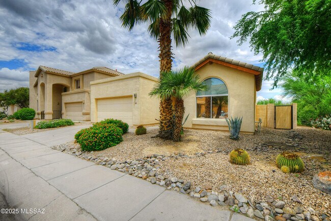 11979 N Labyrinth Dr