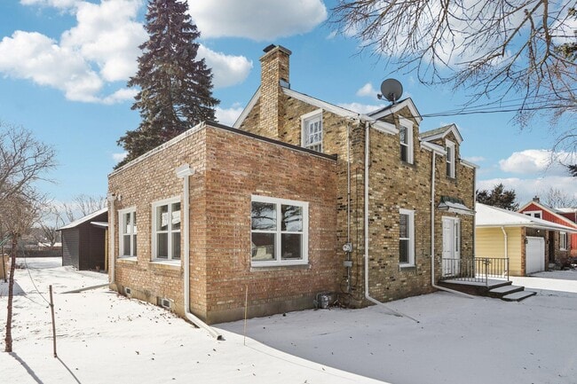 Photo - 5315 73rd St