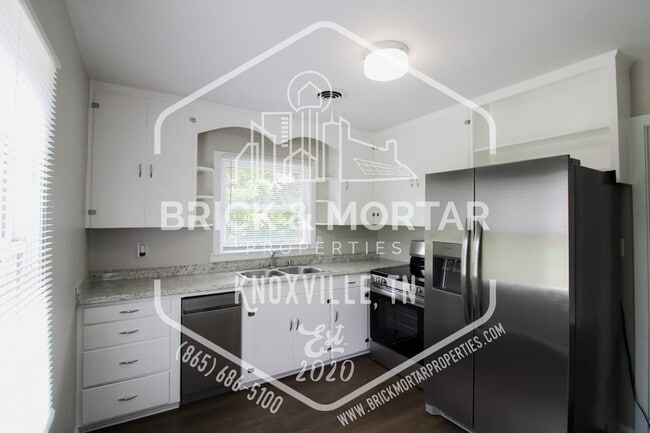 Photo - 907 Cherokee St