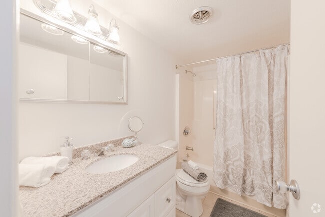 2 BR, 1 BA